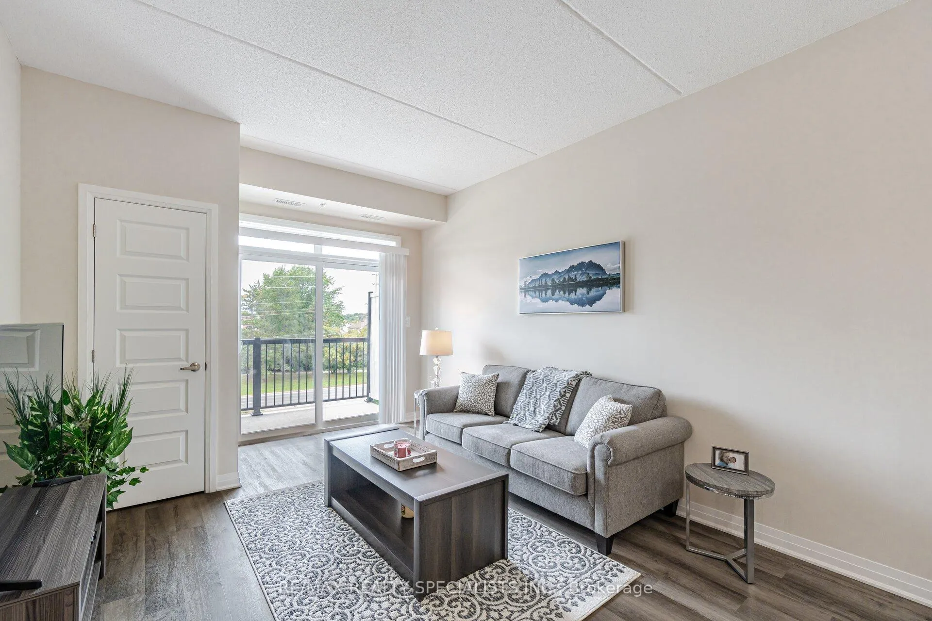 Photo 13 of Unit 315, 610 Farmstead Drive, Milton, Willmott — HOMEH