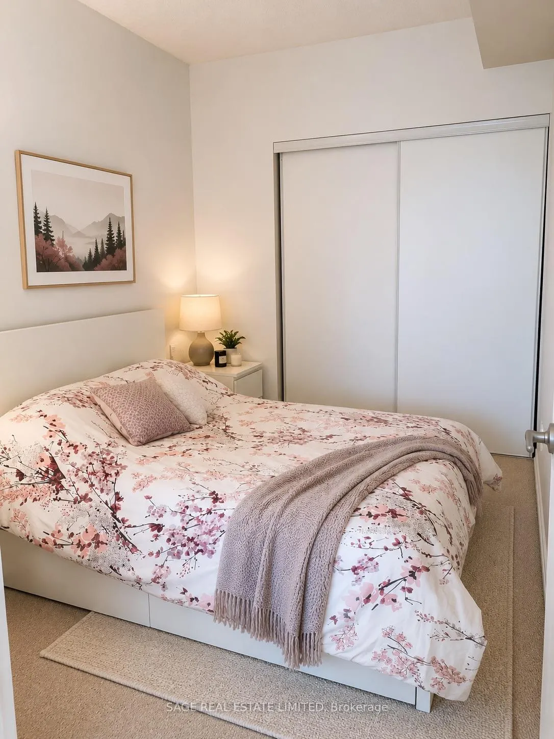 Photo 6 of Unit 2712, 105 The Queensway, Toronto, High Park-Swansea — HOMEH