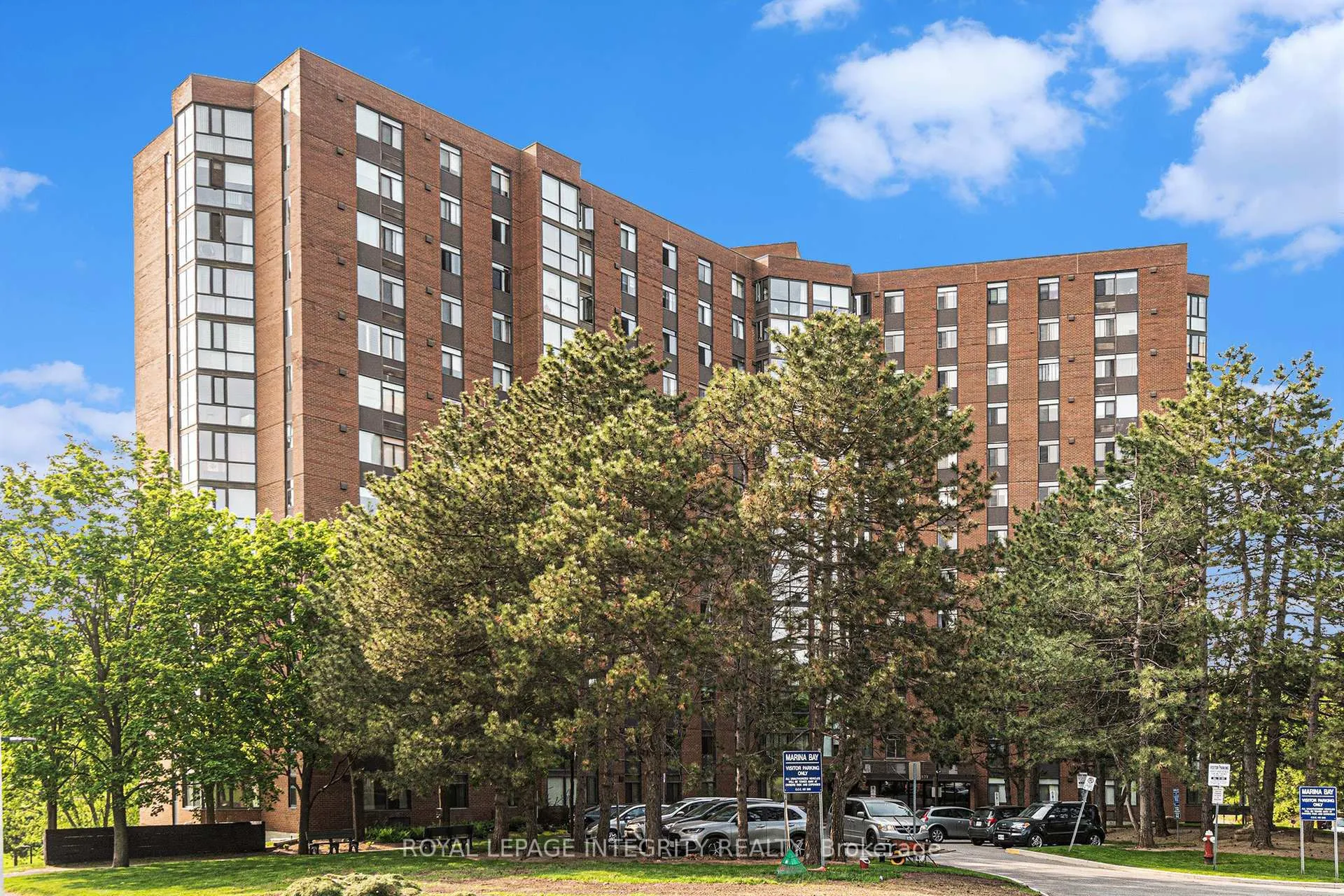 Photo of Unit 1608, 2871 Richmond Road