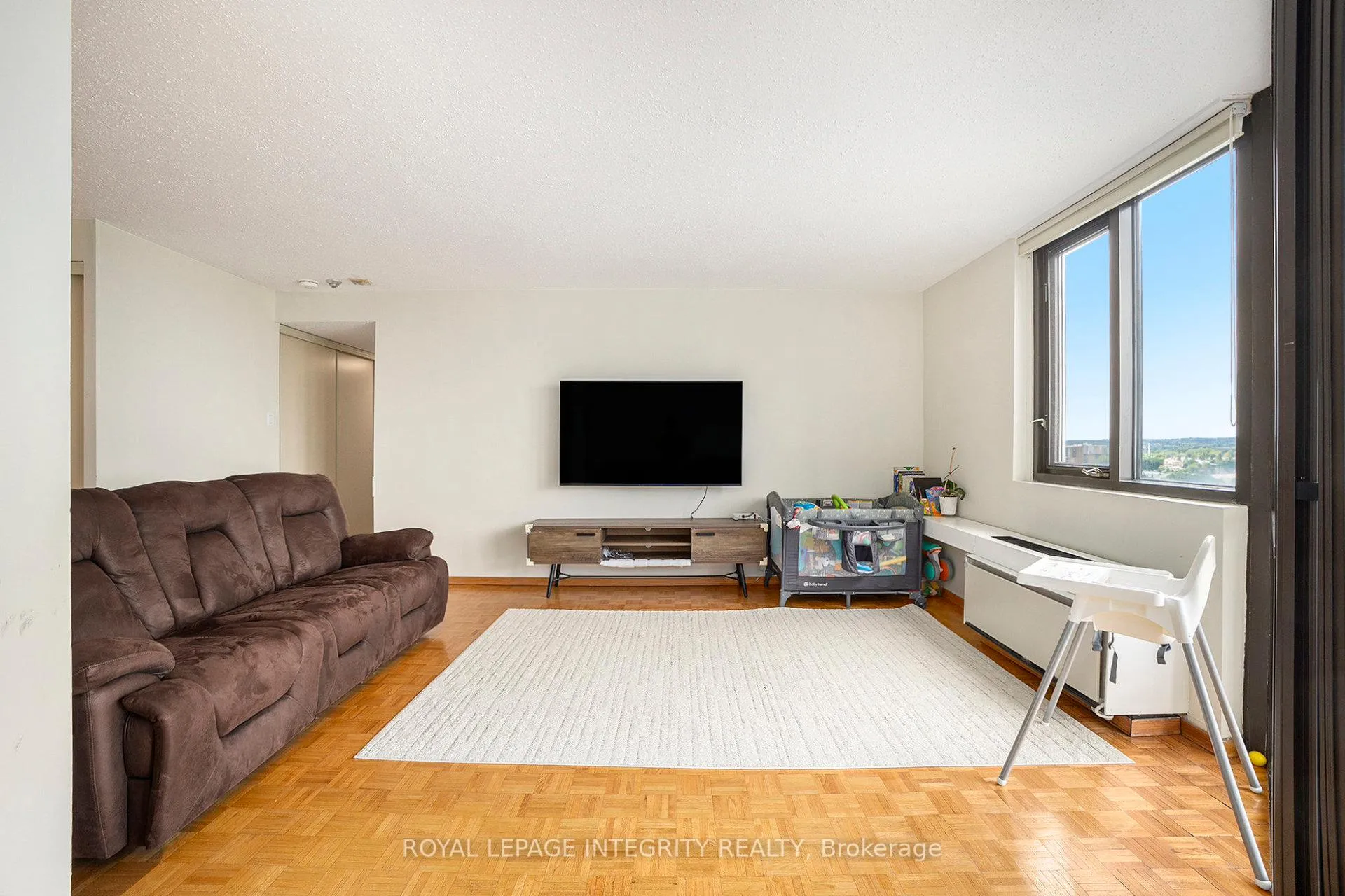 Photo 11 of Unit 1608, 2871 Richmond Road, Ottawa, Britannia Heights — HOMEH