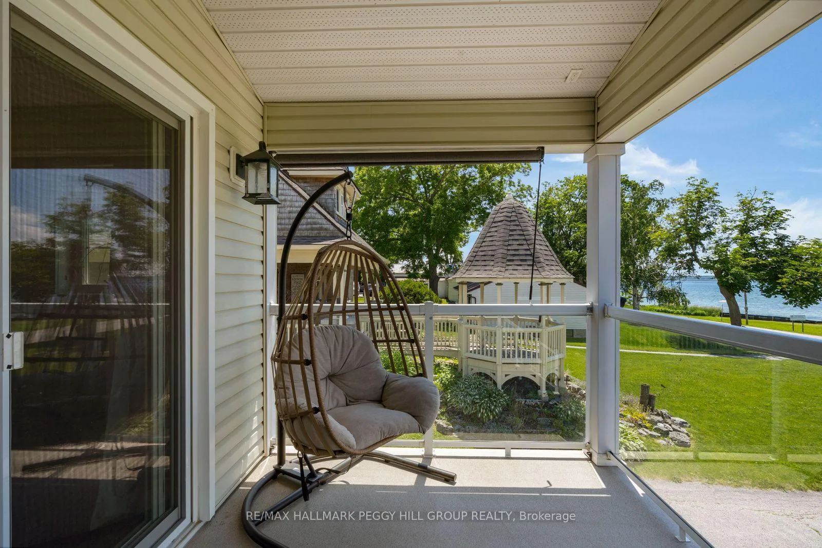 Photo 10 of 72 Creighton Street, Ramara, Atherley — HOMEH