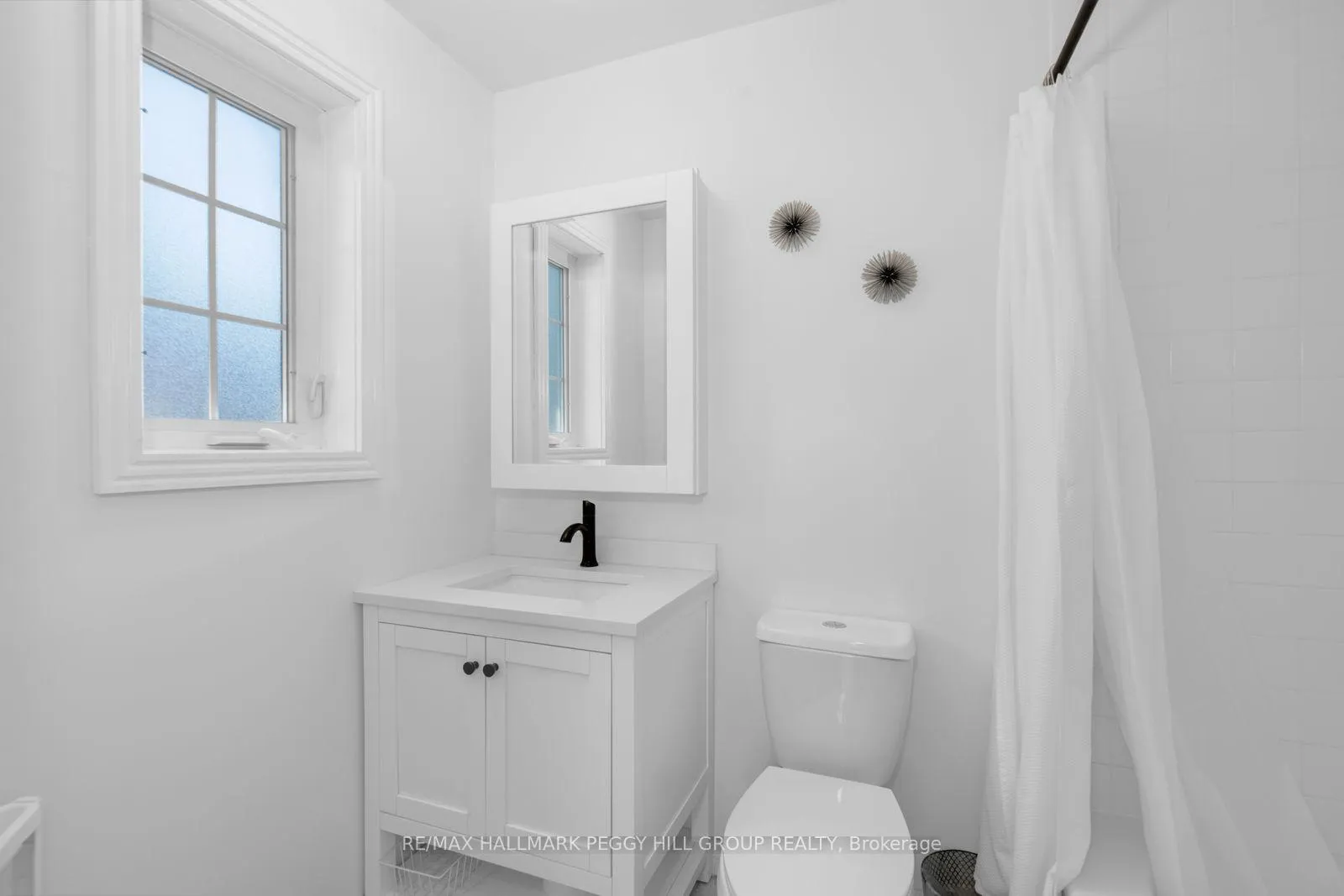 Photo 13 of 72 Creighton Street, Ramara, Atherley — HOMEH