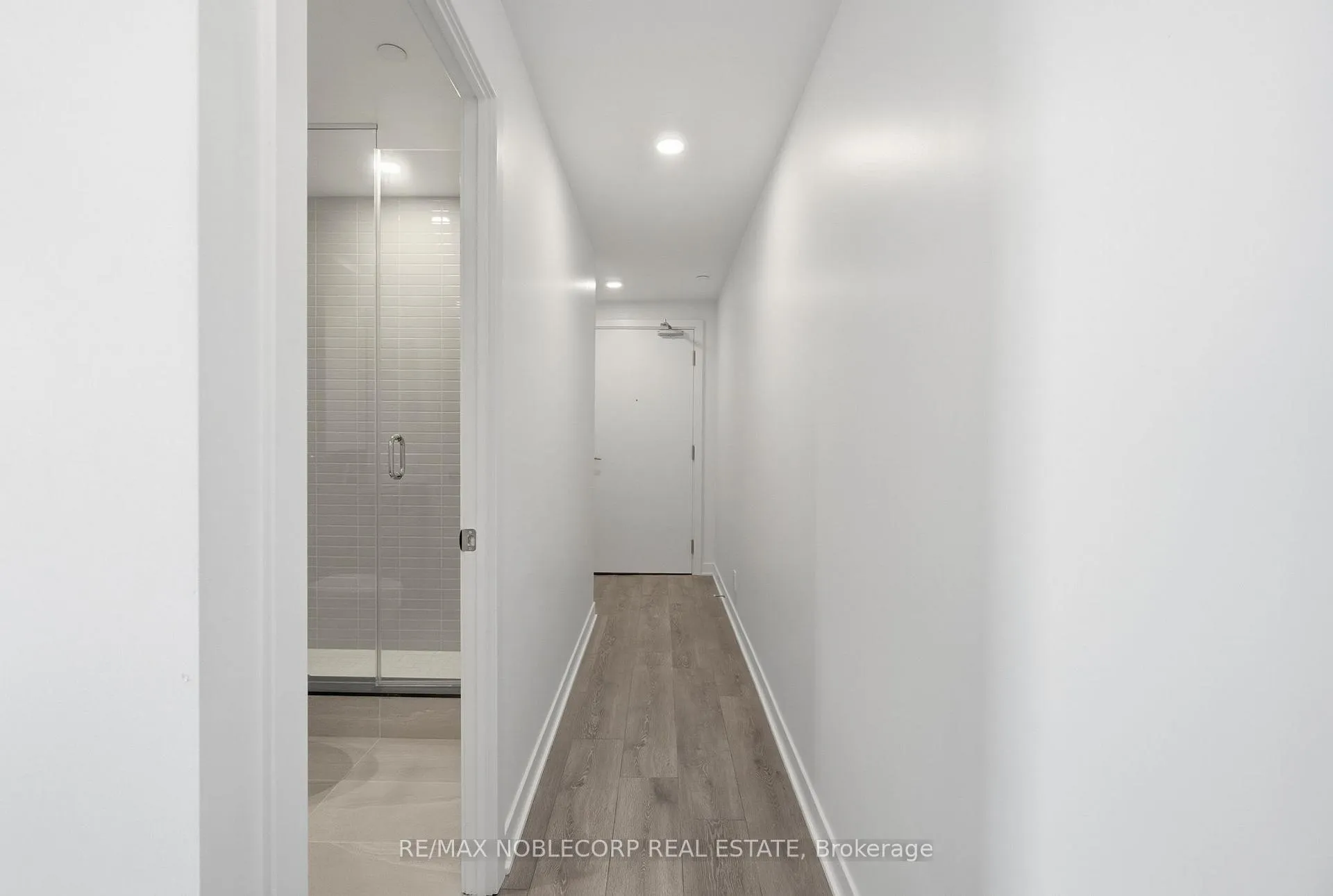 Photo 4 of Unit 1414, 6 Flavelle Trail, Vaughan, Vaughan Grove — HOMEH
