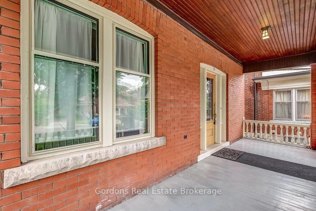 Photo 5 of 156 Sherman Avenue S, Hamilton, St. Clair — HOMEH