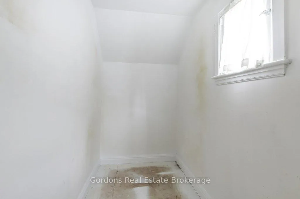 Photo 29 of 156 Sherman Avenue S, Hamilton, St. Clair — HOMEH