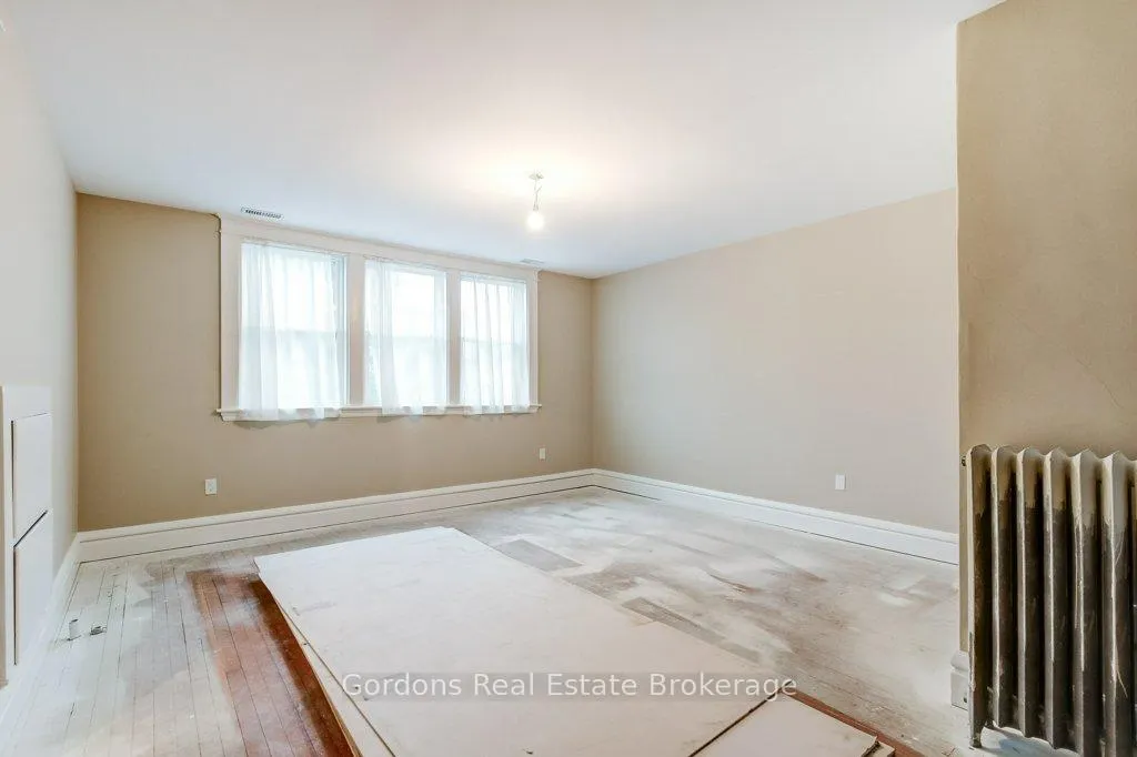 Photo 31 of 156 Sherman Avenue S, Hamilton, St. Clair — HOMEH