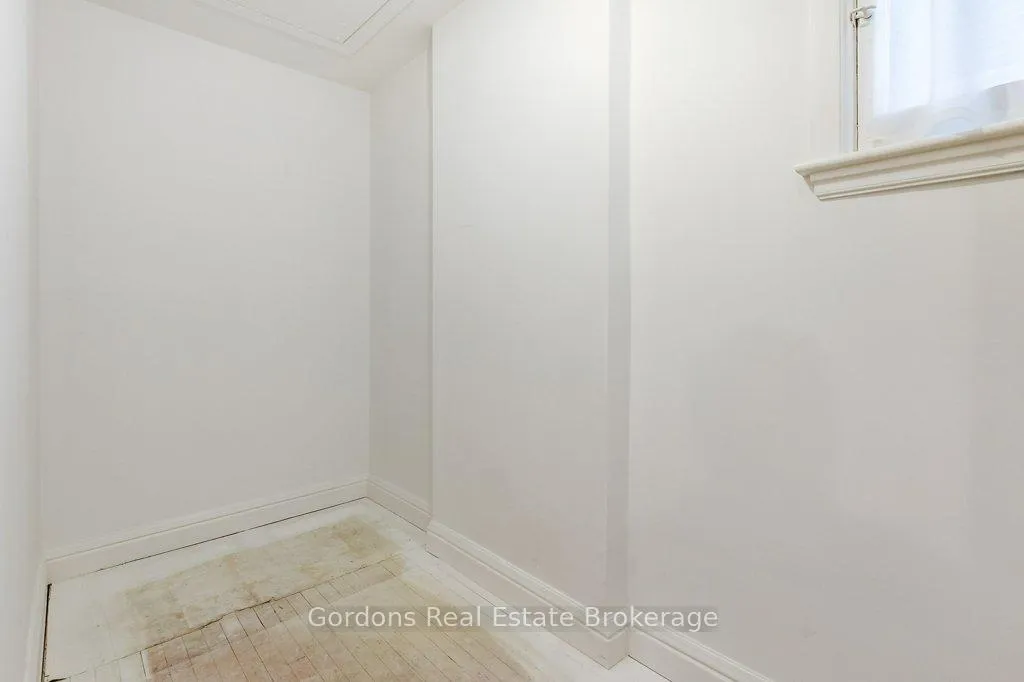 Photo 33 of 156 Sherman Avenue S, Hamilton, St. Clair — HOMEH