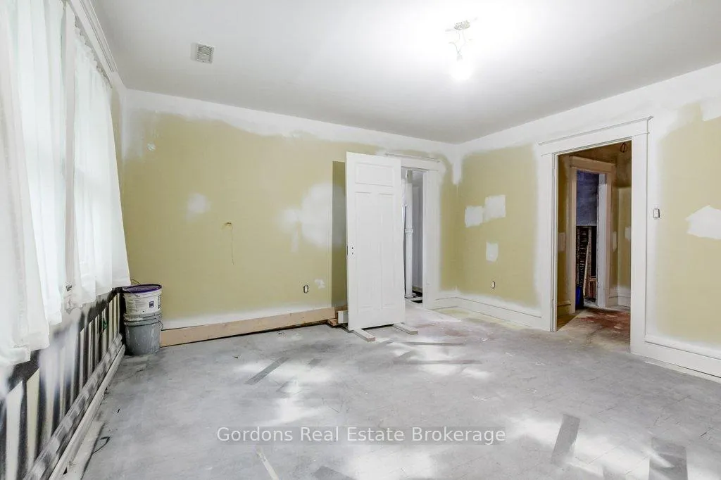 Photo 35 of 156 Sherman Avenue S, Hamilton, St. Clair — HOMEH