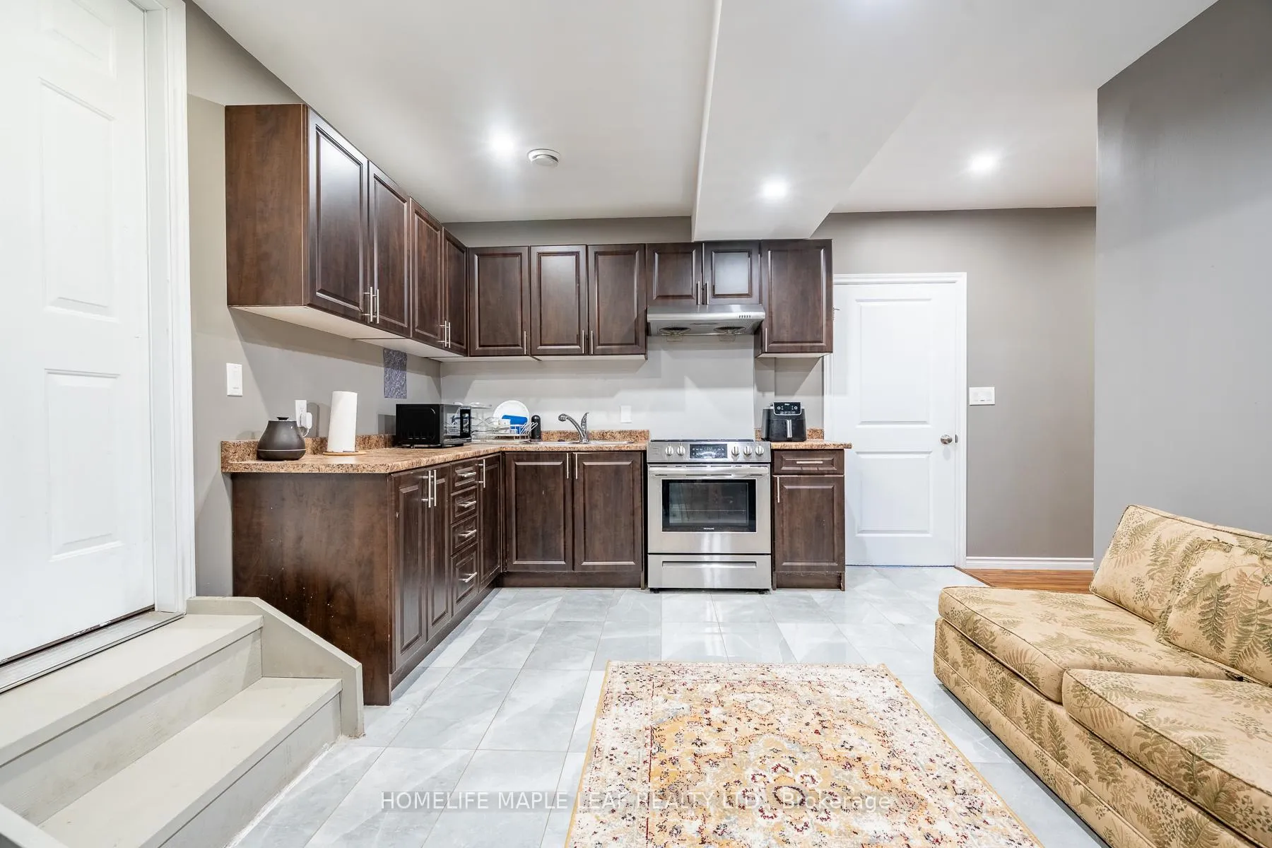 Photo 36 of 8625 Kelsey Crescent, Niagara Falls, Forestview — HOMEH