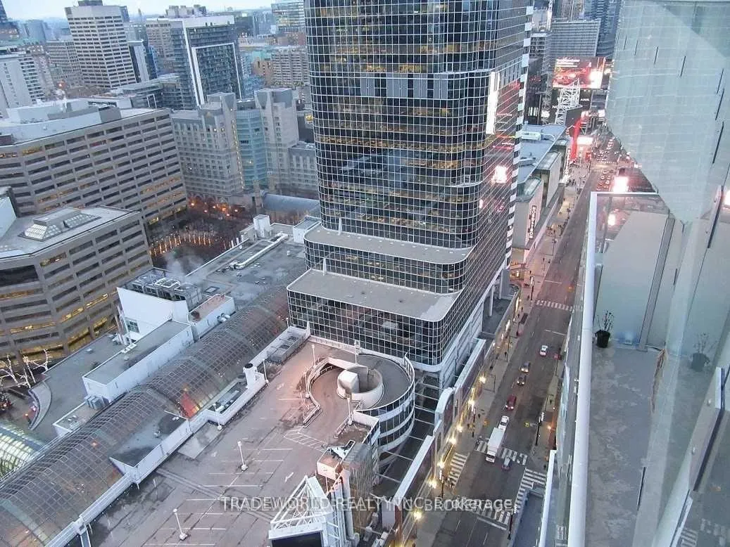 Photo 17 of Unit 2910, 197 Yonge Street, Toronto, Church-Yonge Corridor — HOMEH