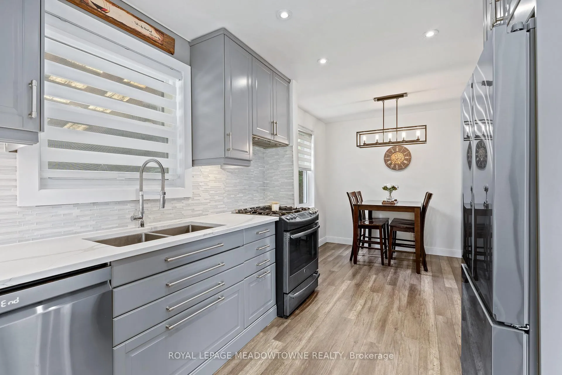 Photo 12 of 35 Henry Street, Halton Hills, Georgetown — HOMEH