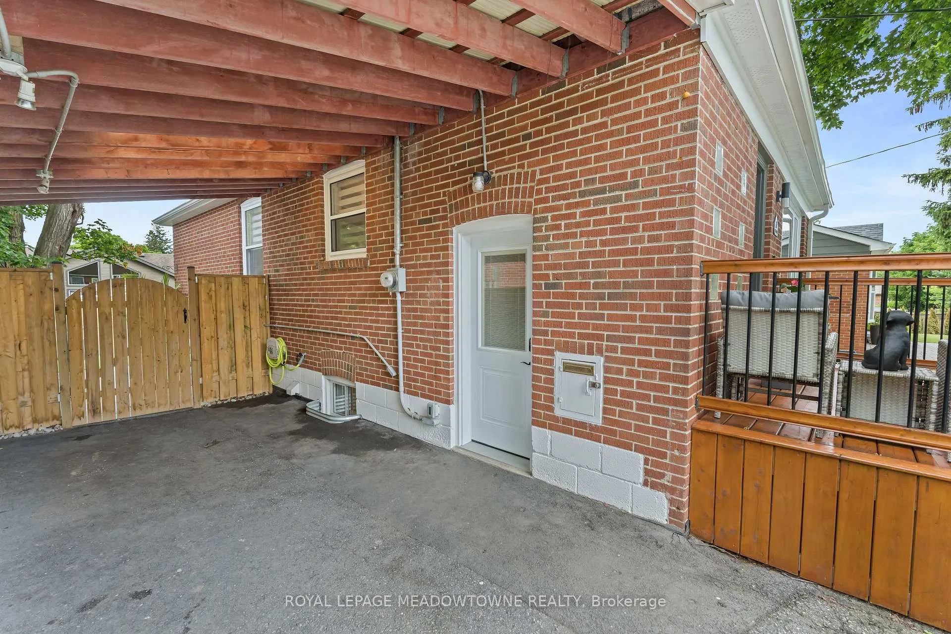 Photo 29 of 35 Henry Street, Halton Hills, Georgetown — HOMEH