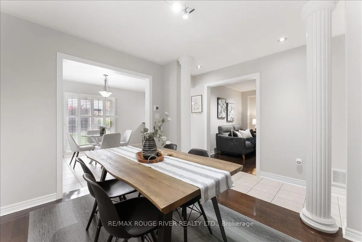 Photo 11 of 53 Bridgid Drive, Whitby, Williamsburg — HOMEH