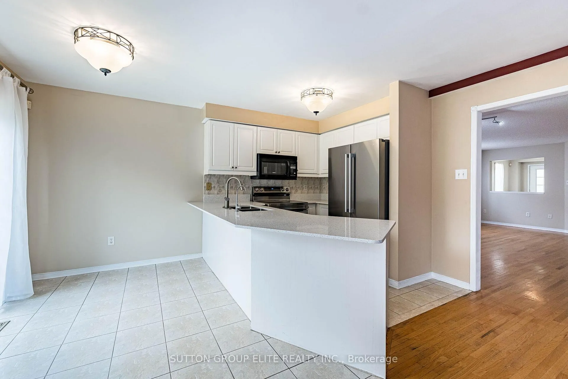 Photo 12 of 69 Legend Lane, Brampton, Fletcher's Creek Village — HOMEH