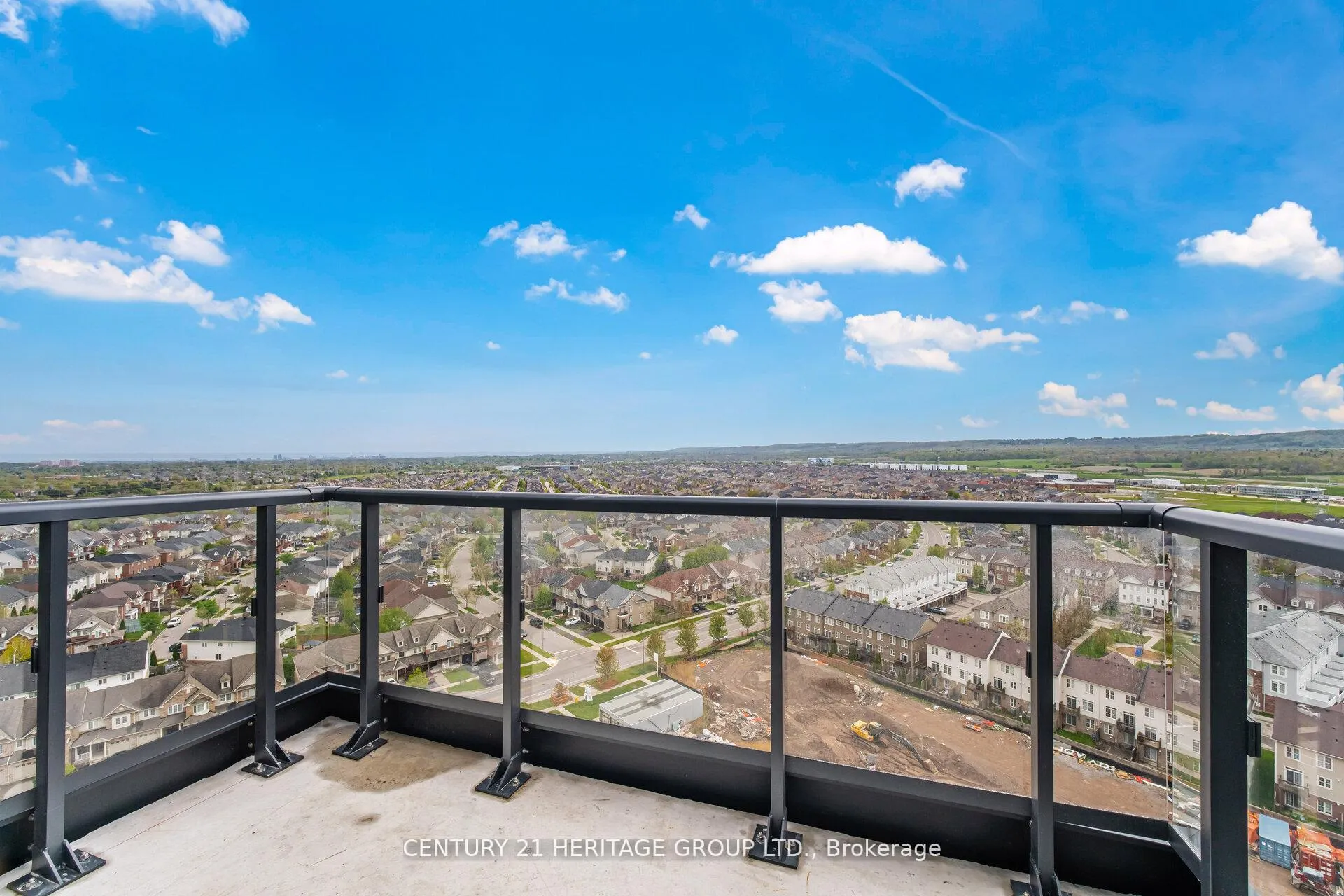 Photo 18 of Unit C1601, 4878 Powers Common Boulevard, Burlington, Alton — HOMEH