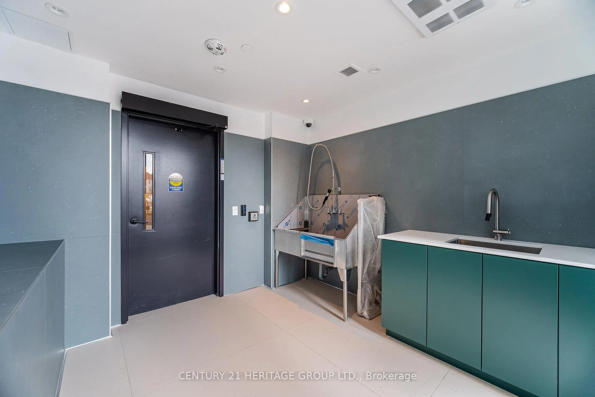 Photo 28 of Unit C1601, 4878 Powers Common Boulevard, Burlington, Alton — HOMEH