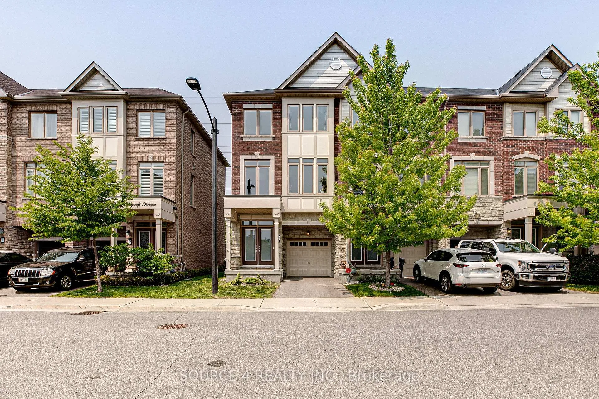 Photo 1 of 379 Ladycroft Terrace, Mississauga, Cooksville — HOMEH