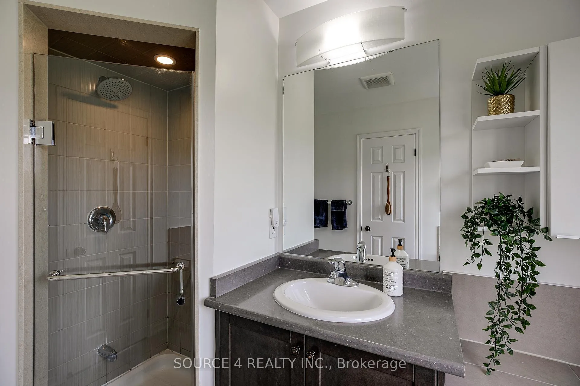 Photo 22 of 379 Ladycroft Terrace, Mississauga, Cooksville — HOMEH