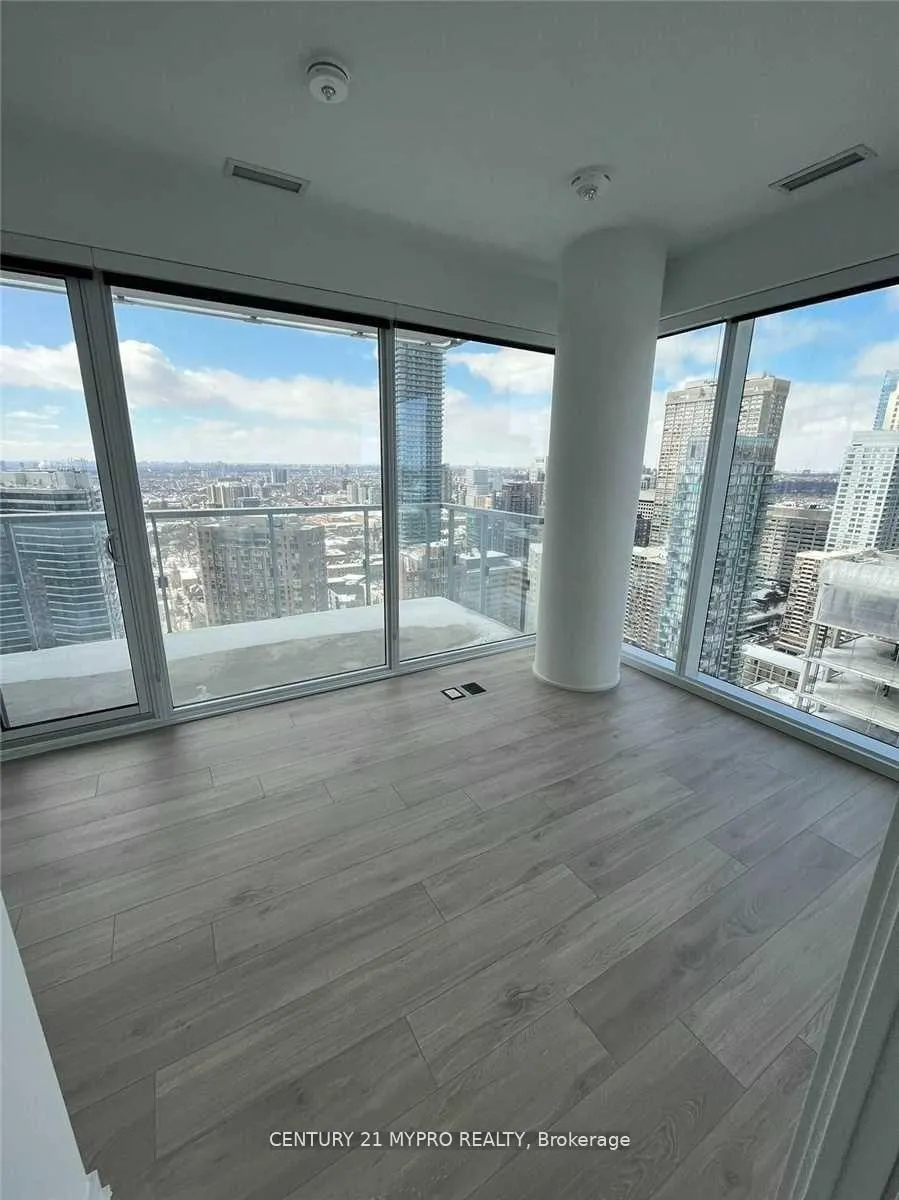 Photo 9 of Unit 4001, 3 Gloucester Street, Toronto, Church-Yonge Corridor — HOMEH