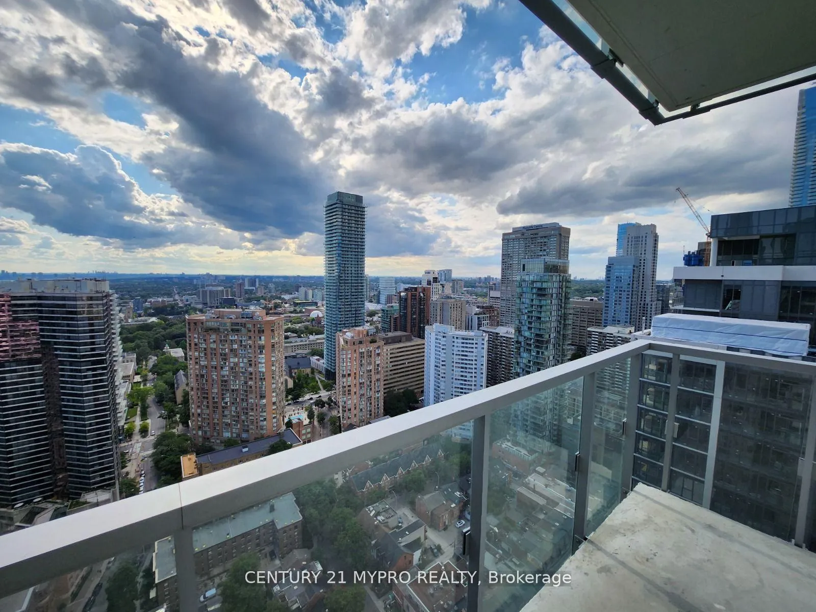 Photo 14 of Unit 4001, 3 Gloucester Street, Toronto, Church-Yonge Corridor — HOMEH