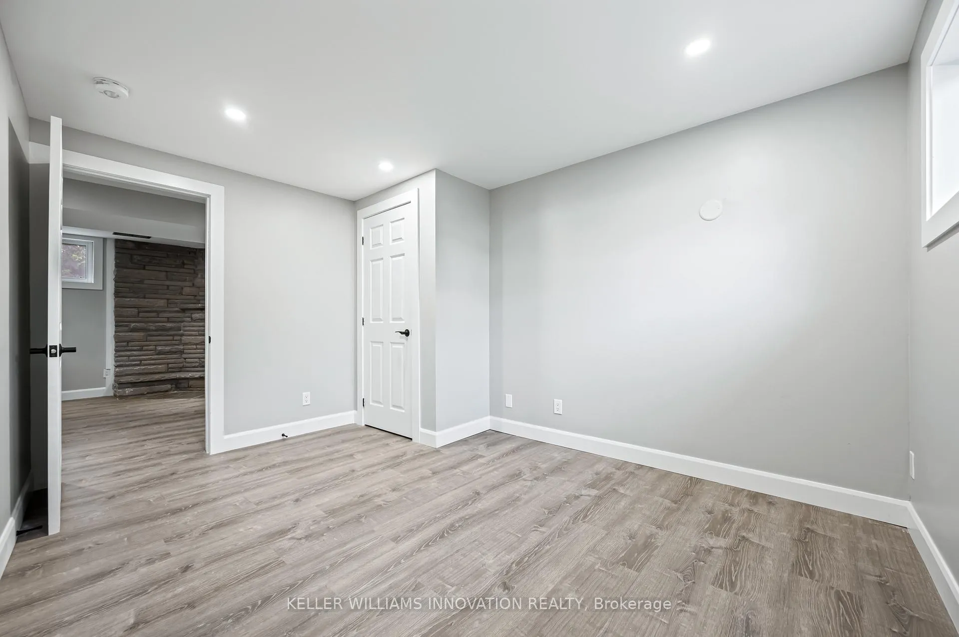 Photo 15 of 20 Lambert Place, Kitchener — HOMEH