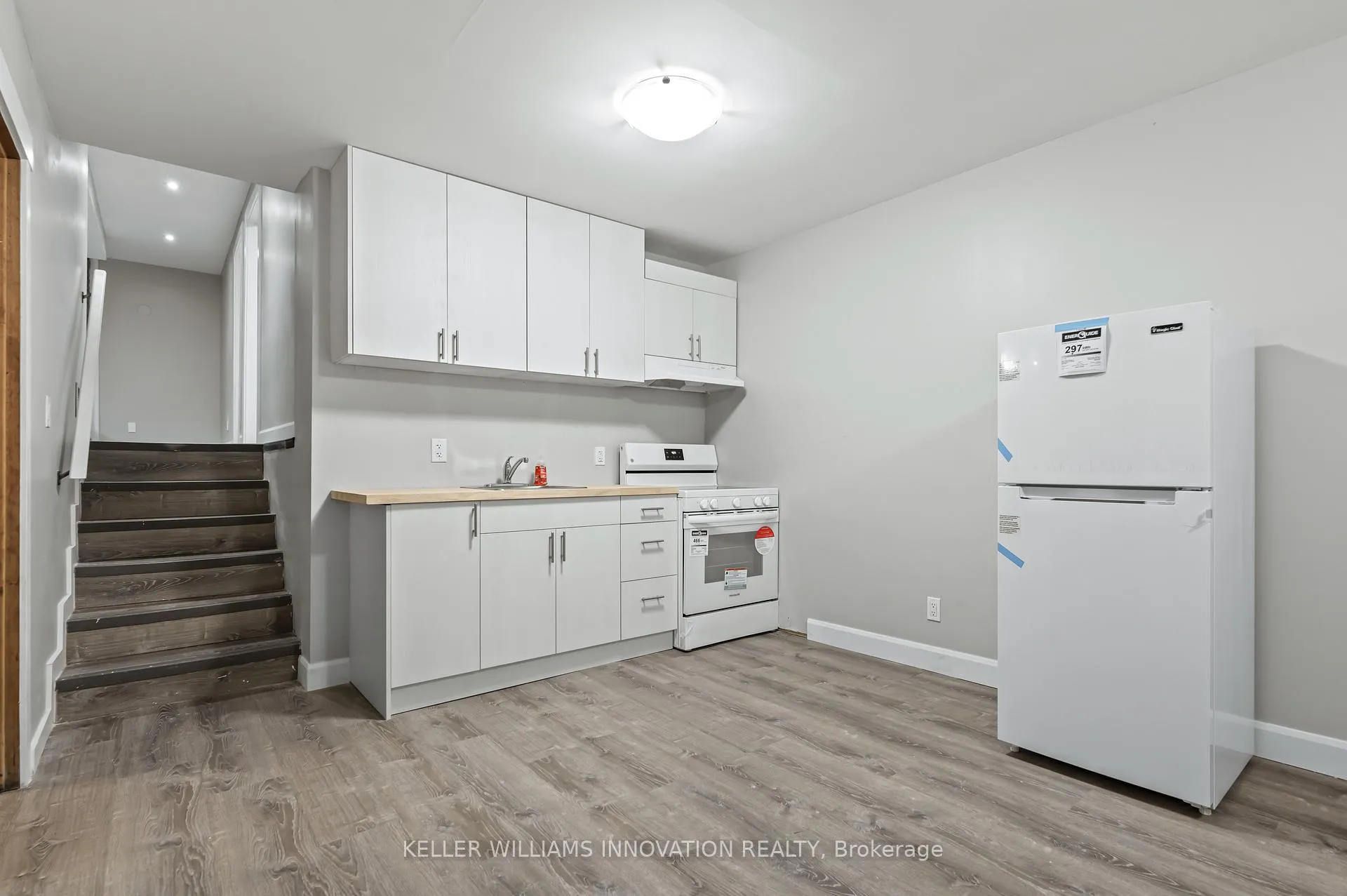 Photo 17 of 20 Lambert Place, Kitchener — HOMEH