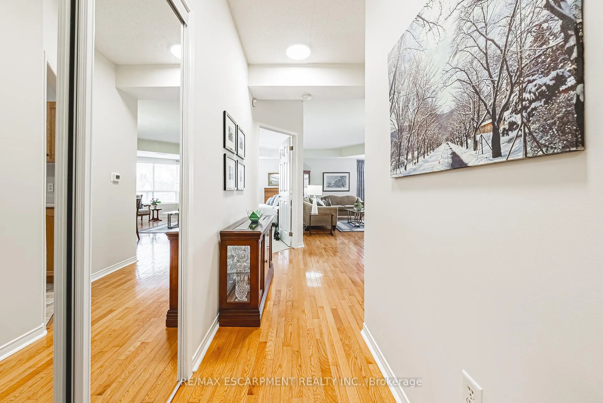Photo 13 of Unit 103, 2075 Amherst Heights Drive, Burlington, Mountainside — HOMEH