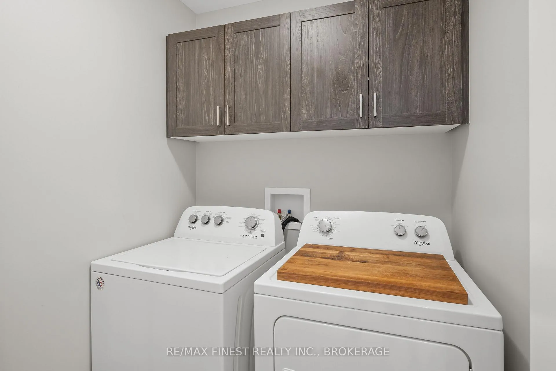 Photo 15 of 913 Stonewalk Drive, Kingston, Kingston East (Incl Barret Crt) — HOMEH