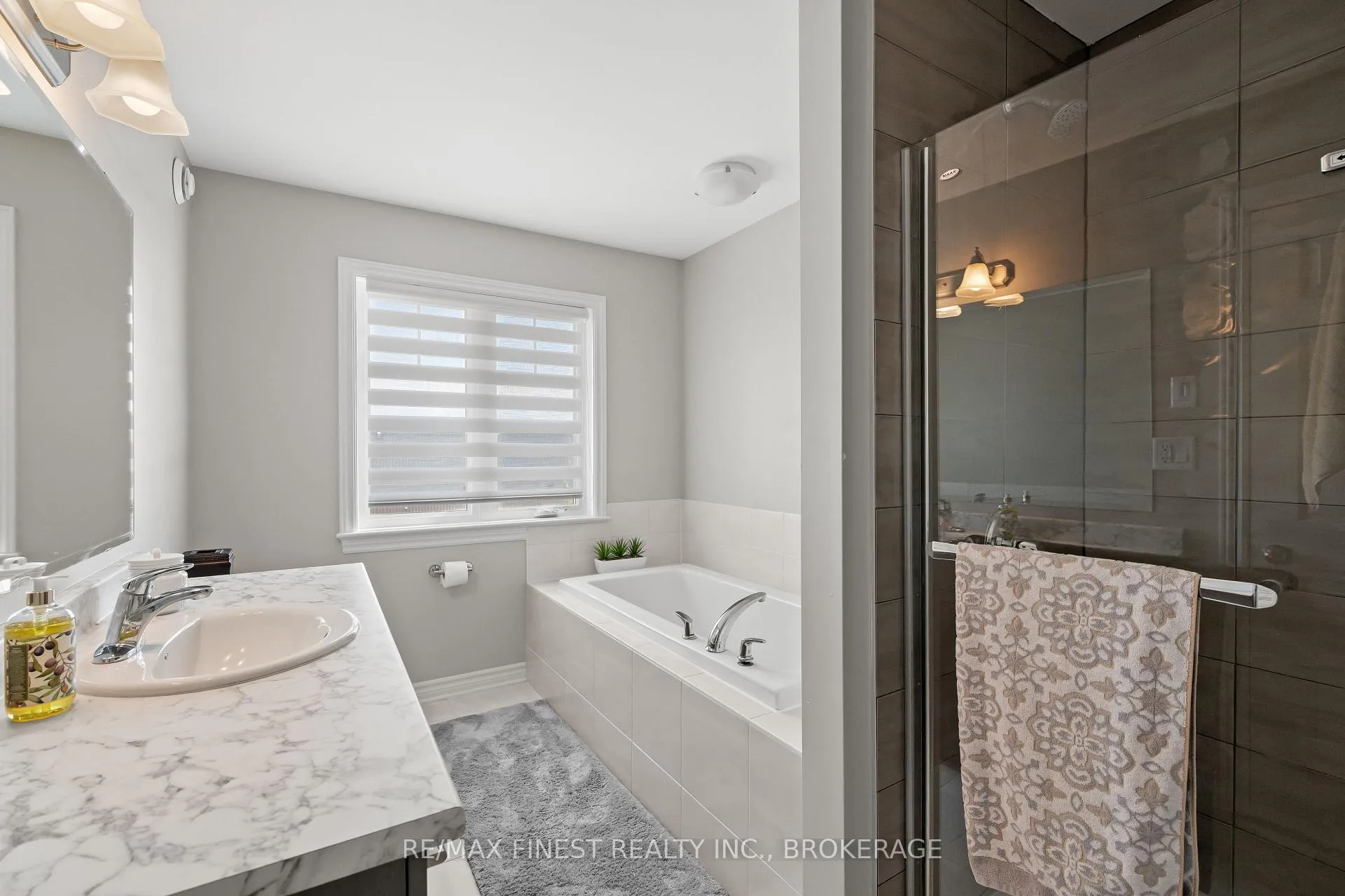 Photo 18 of 913 Stonewalk Drive, Kingston, Kingston East (Incl Barret Crt) — HOMEH