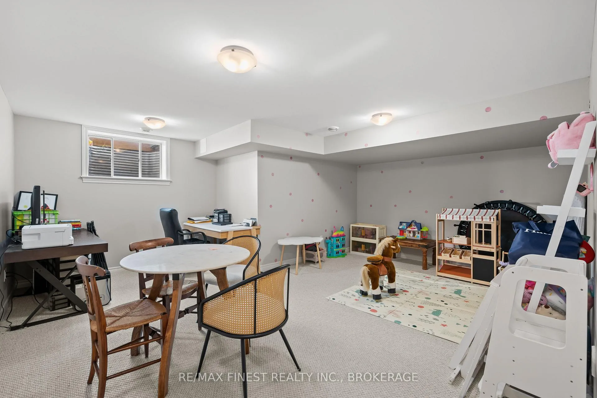 Photo 27 of 913 Stonewalk Drive, Kingston, Kingston East (Incl Barret Crt) — HOMEH
