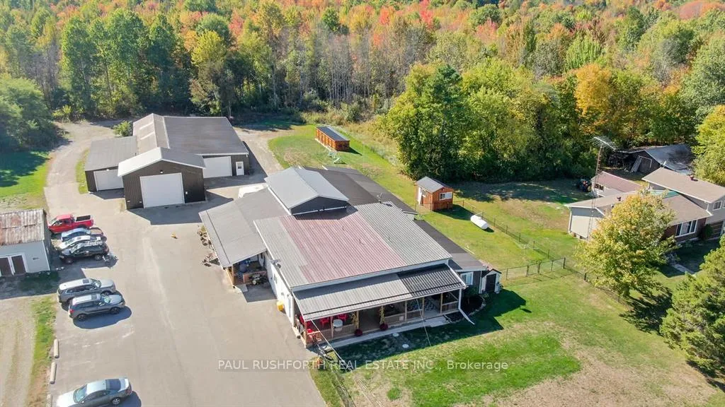 Photo 2 of Unit 3, 8350 County Road 15, Augusta, Augusta Twp — HOMEH