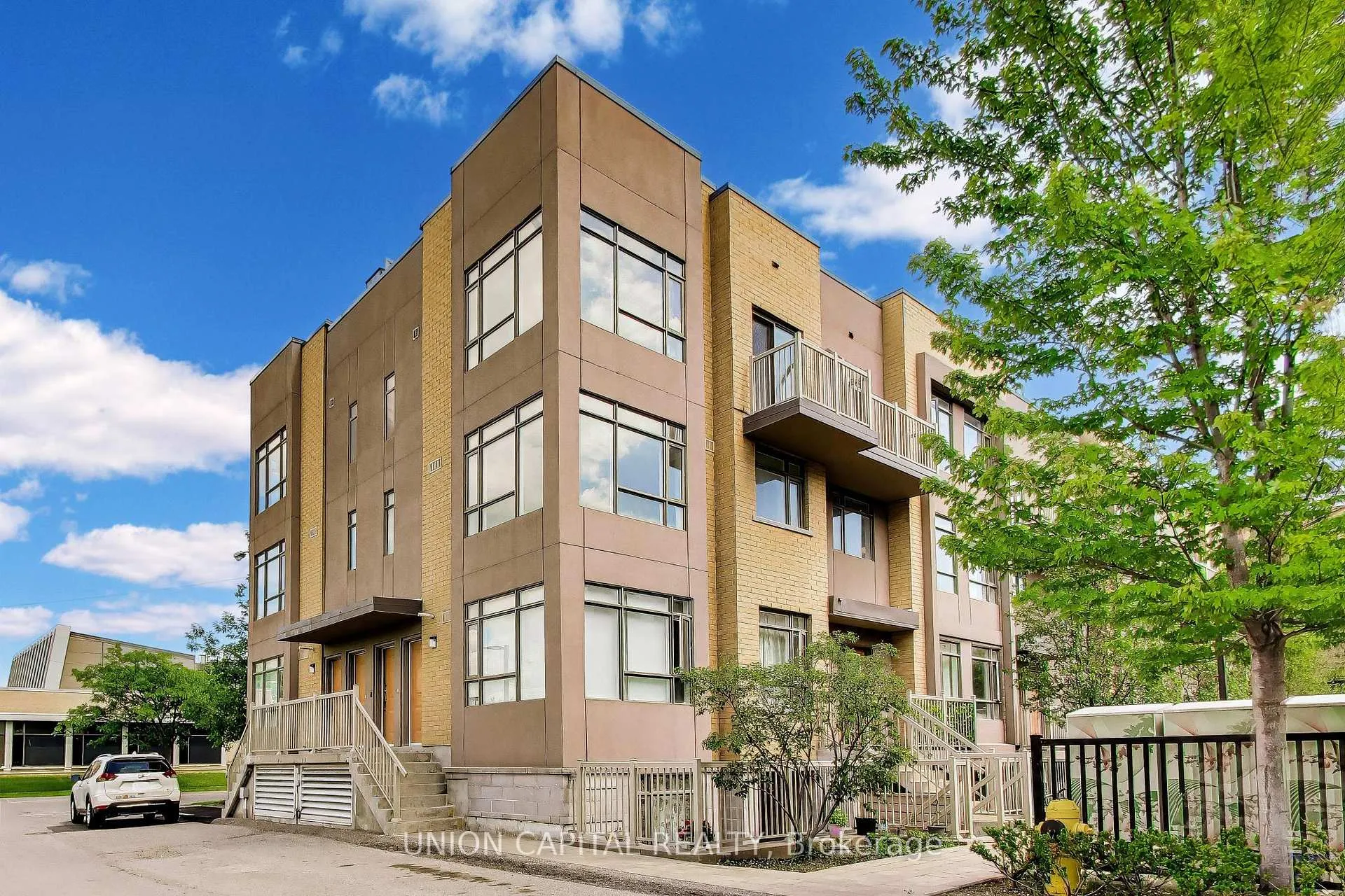 Front of Unit 309, 1070 Progress Road