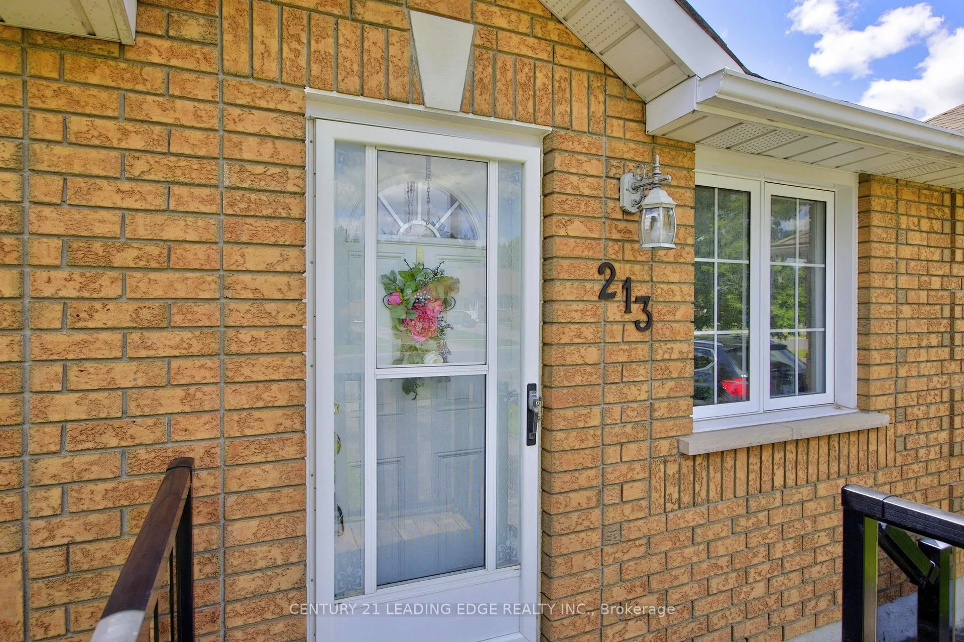 Photo 5 of 213 Milroy Drive, Peterborough, Northcrest Ward 5 — HOMEH
