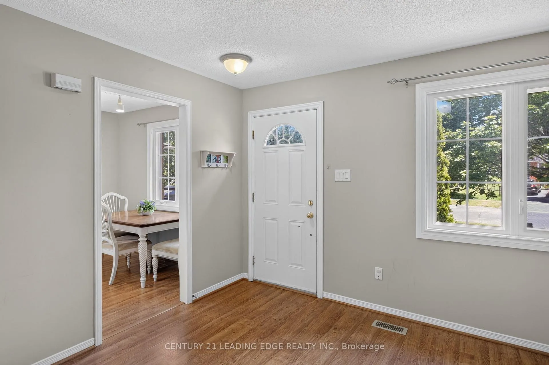 Photo 6 of 213 Milroy Drive, Peterborough, Northcrest Ward 5 — HOMEH