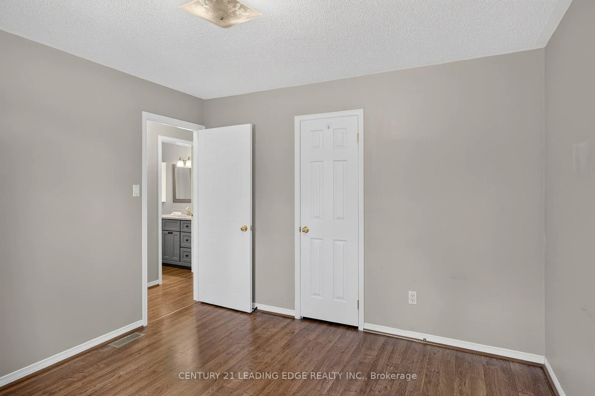 Photo 19 of 213 Milroy Drive, Peterborough, Northcrest Ward 5 — HOMEH