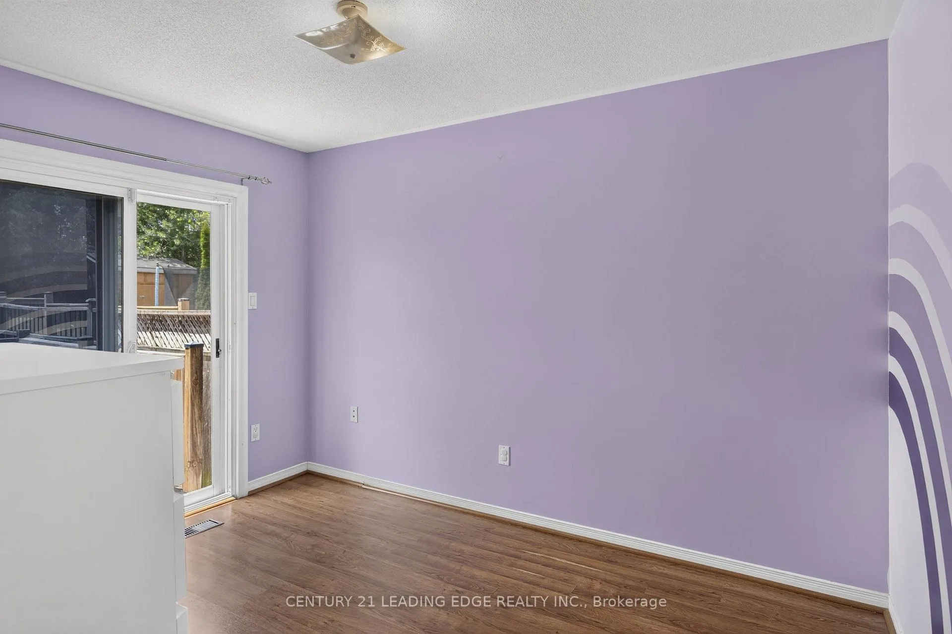 Photo 21 of 213 Milroy Drive, Peterborough, Northcrest Ward 5 — HOMEH