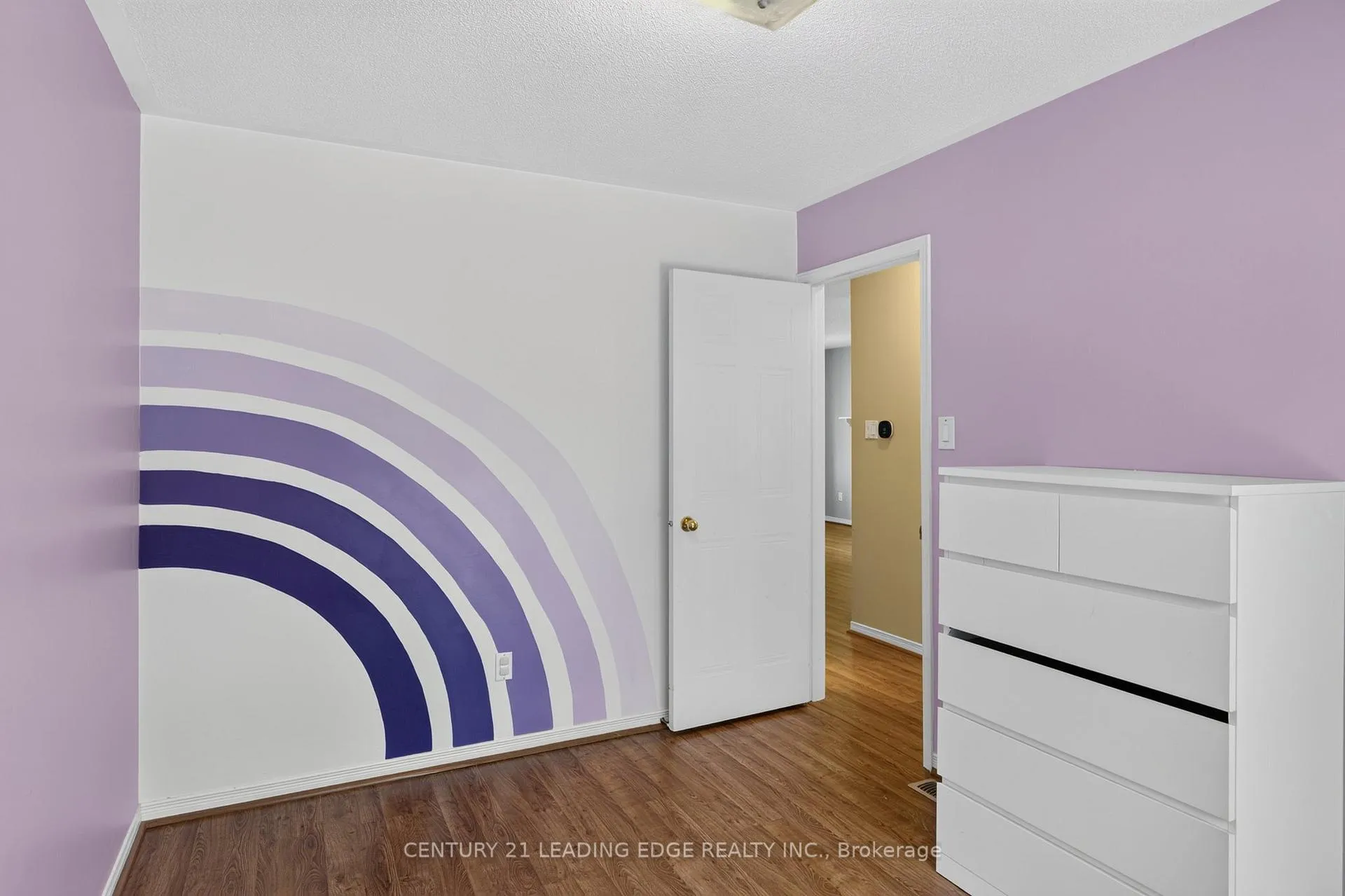 Photo 23 of 213 Milroy Drive, Peterborough, Northcrest Ward 5 — HOMEH