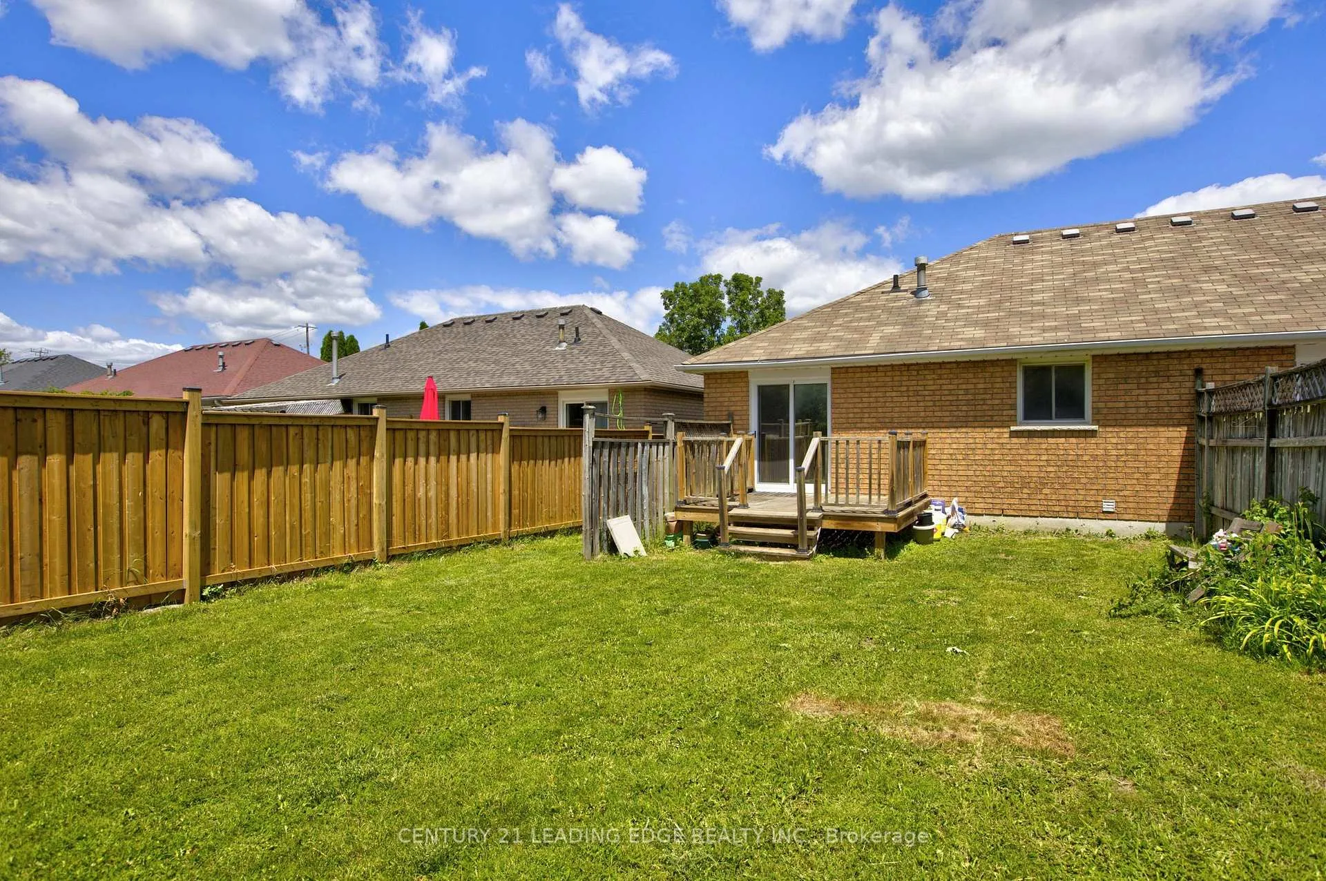 Photo 29 of 213 Milroy Drive, Peterborough, Northcrest Ward 5 — HOMEH