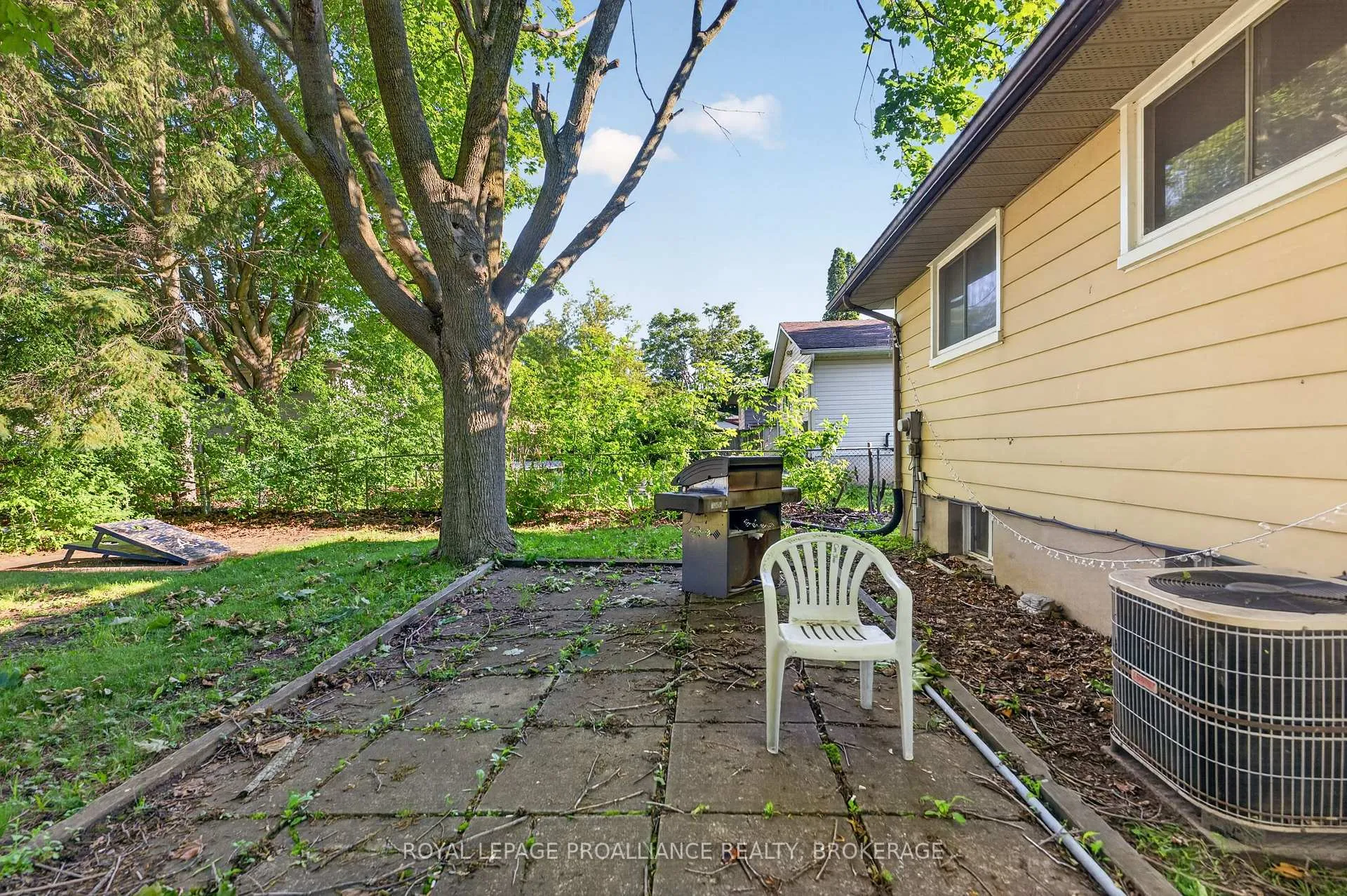 Photo 16 of 102 Calderwood Drive, Kingston, Central City West — HOMEH