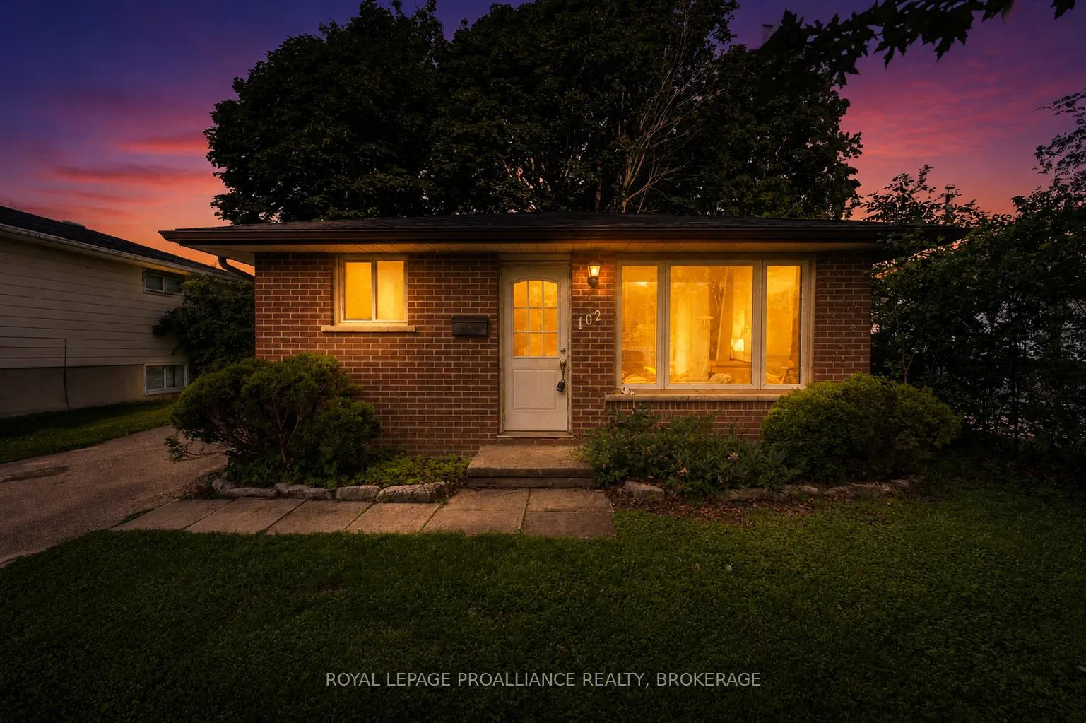 Photo 17 of 102 Calderwood Drive, Kingston, Central City West — HOMEH