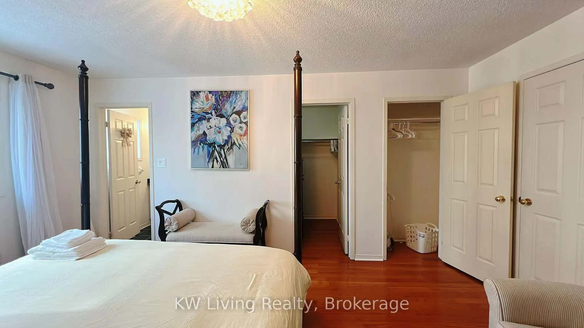 Photo 14 of 47 Vanity Crescent, Richmond Hill, Langstaff — HOMEH