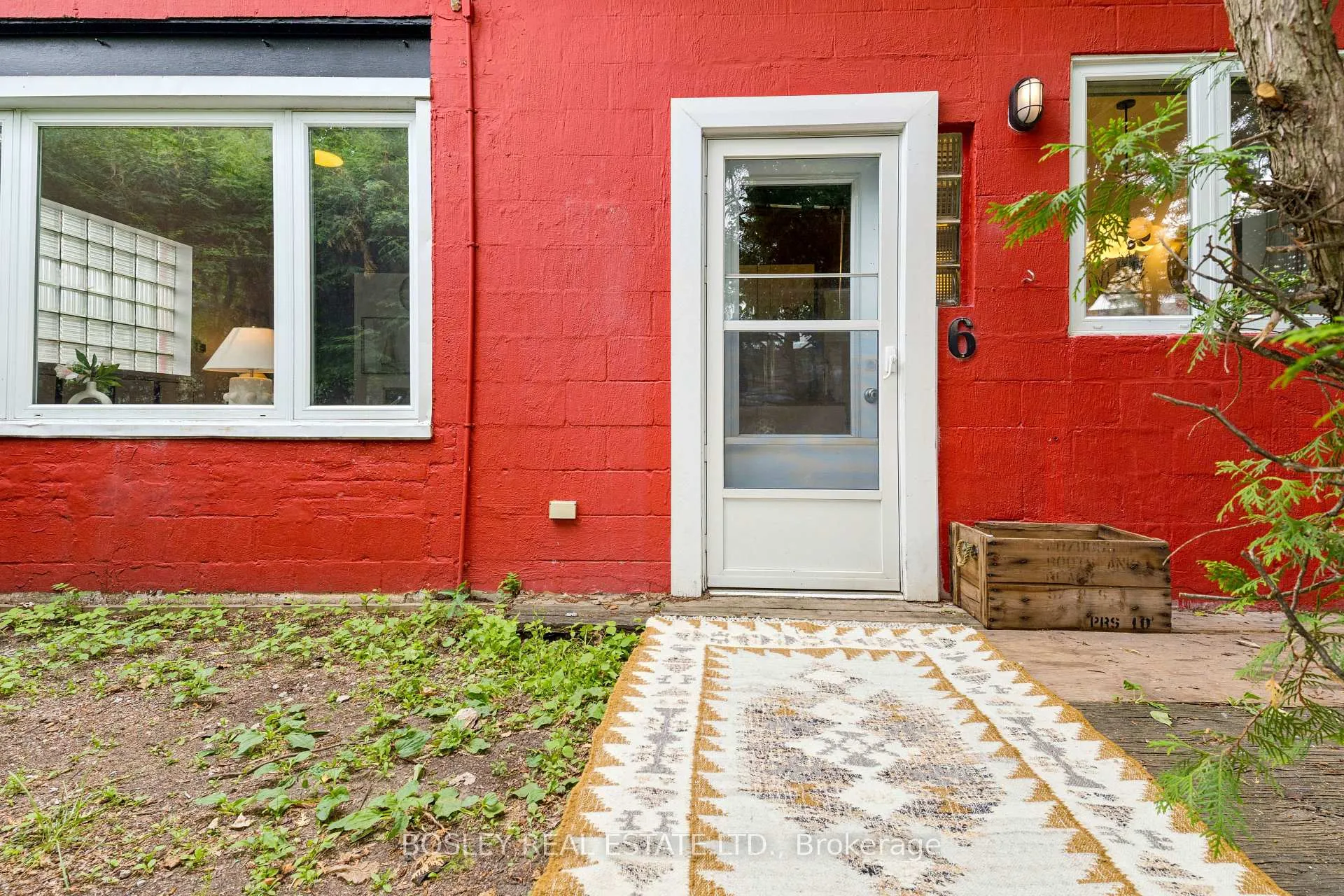Photo 7 of Unit 6, 243 Macdonell Avenue, Toronto, Roncesvalles — HOMEH