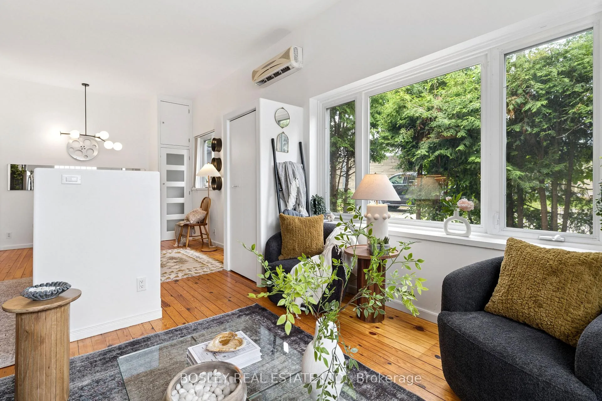 Photo 13 of Unit 6, 243 Macdonell Avenue, Toronto, Roncesvalles — HOMEH
