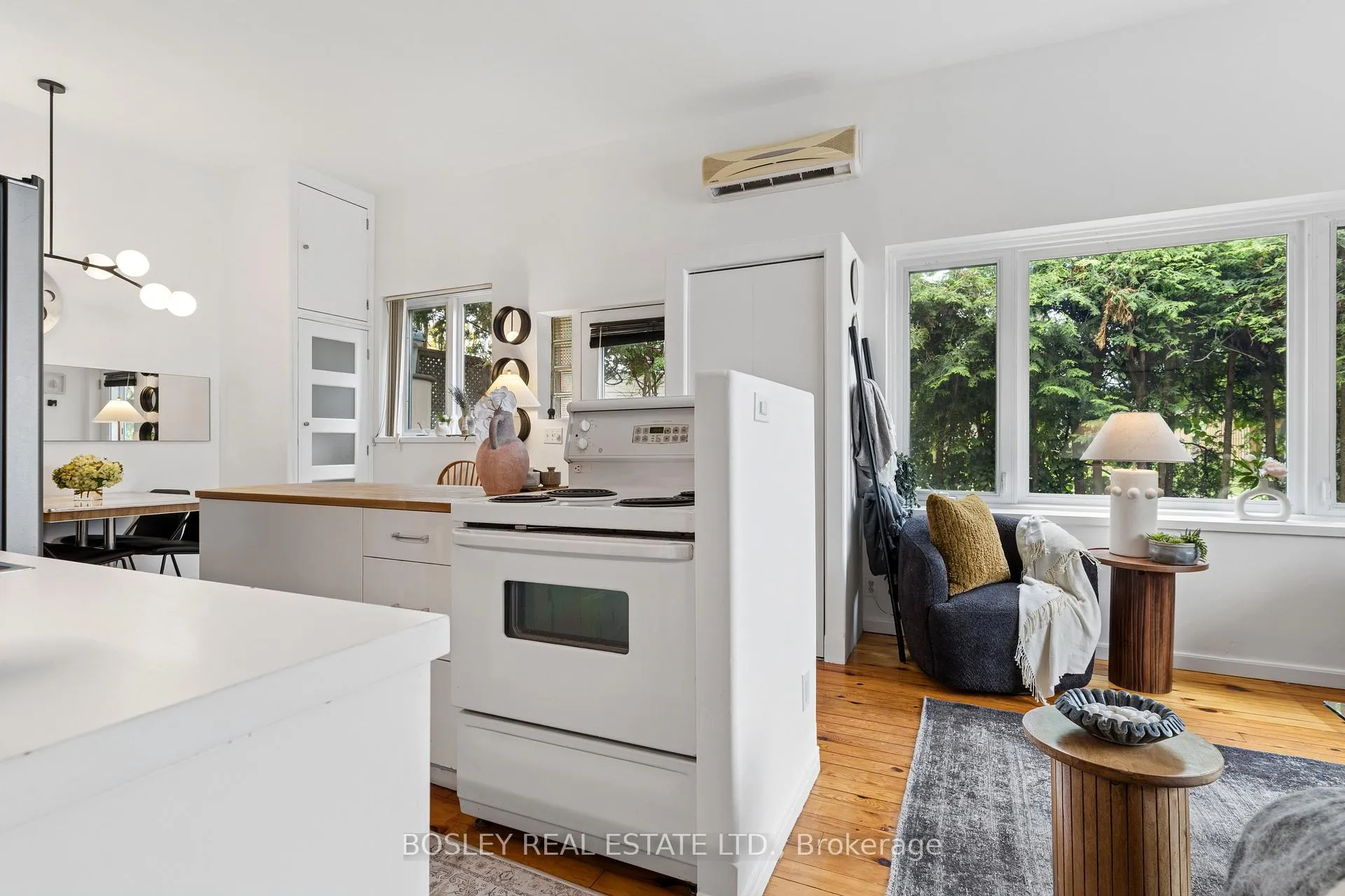 Photo 24 of Unit 6, 243 Macdonell Avenue, Toronto, Roncesvalles — HOMEH