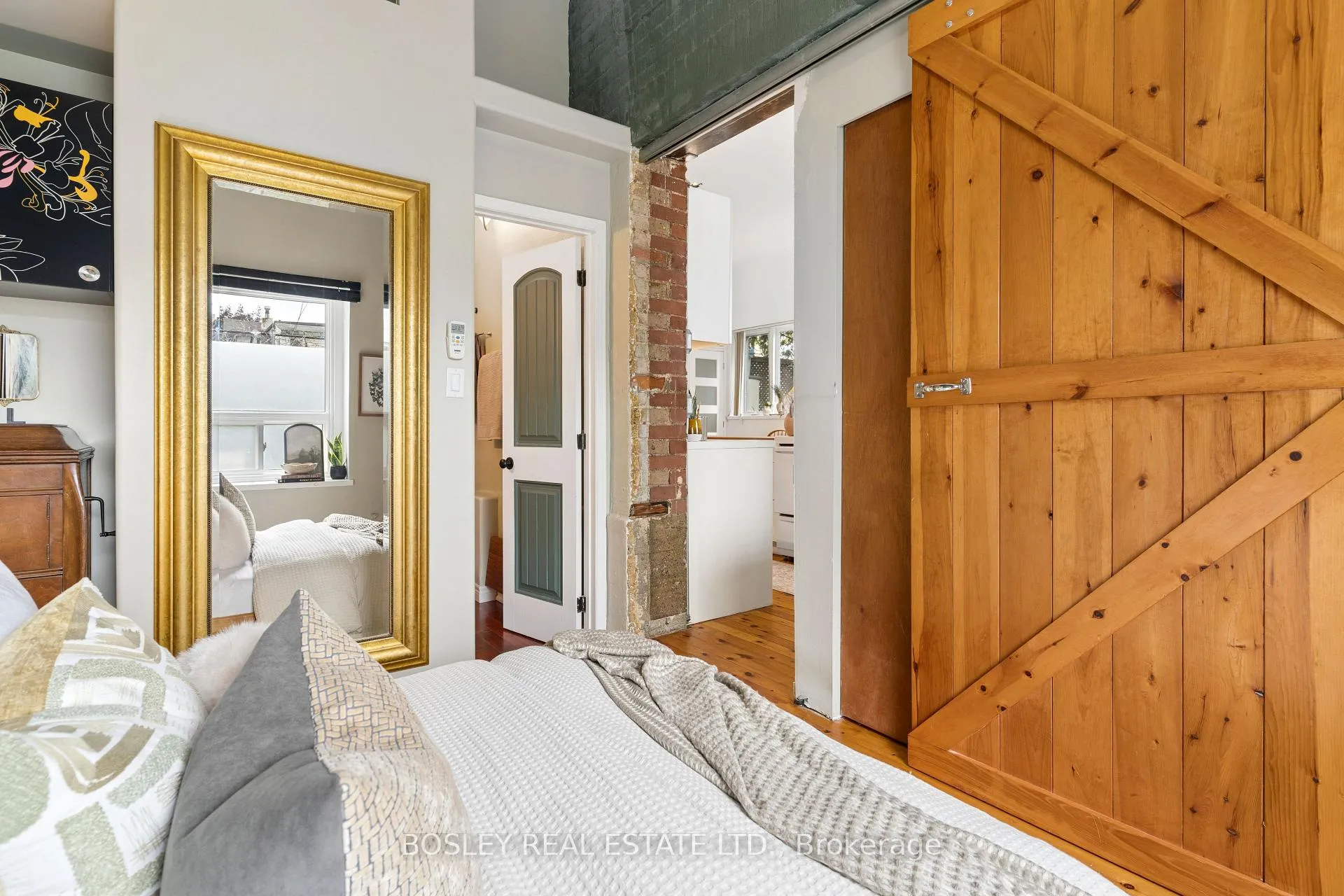 Photo 28 of Unit 6, 243 Macdonell Avenue, Toronto, Roncesvalles — HOMEH