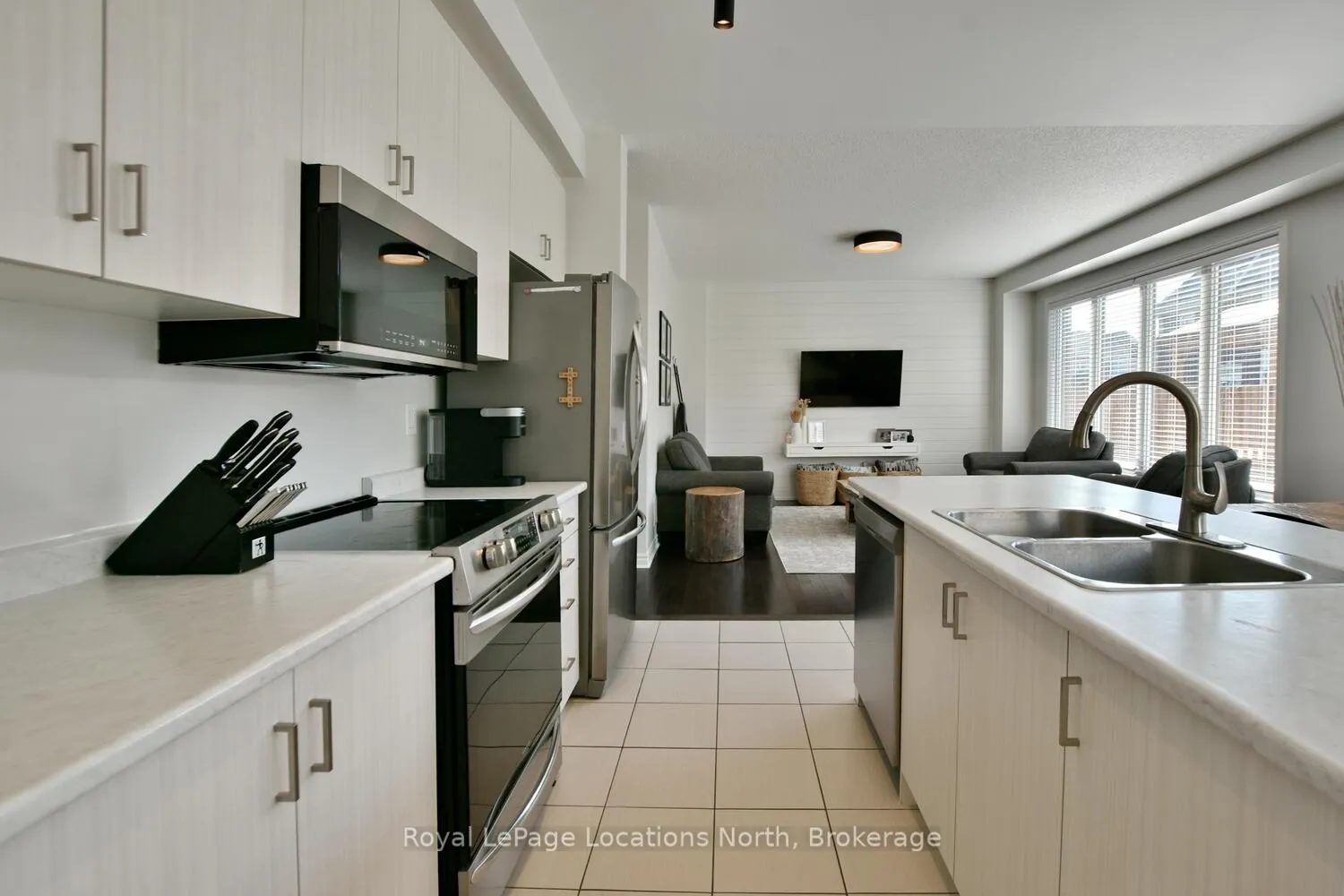 Photo 21 of 48 Mclean Avenue, Collingwood — HOMEH