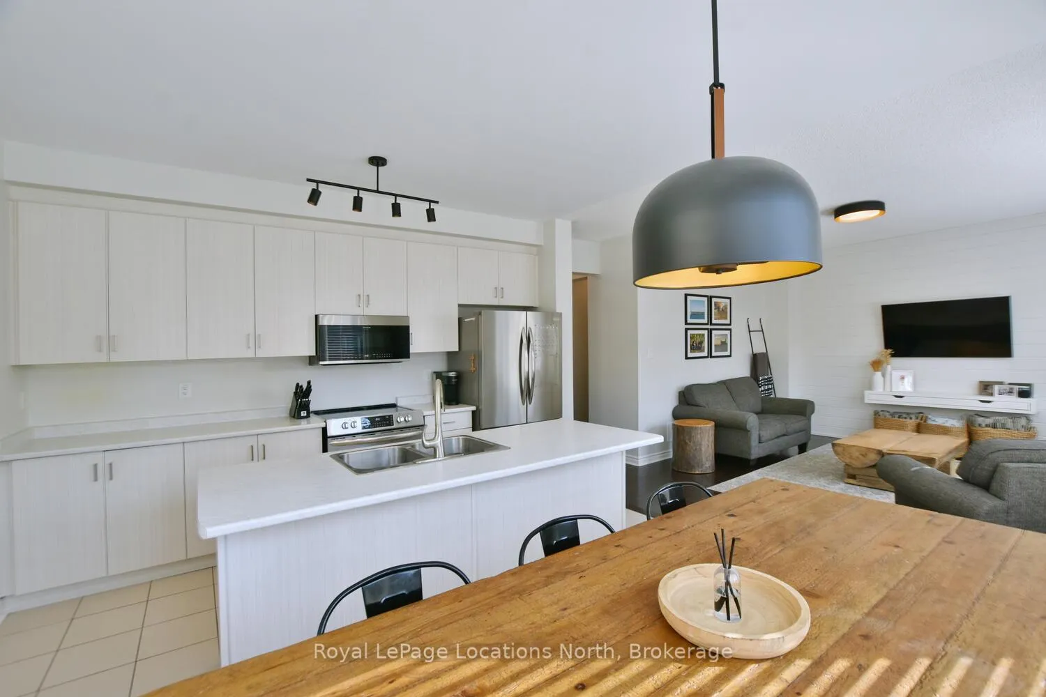 Photo 25 of 48 Mclean Avenue, Collingwood — HOMEH