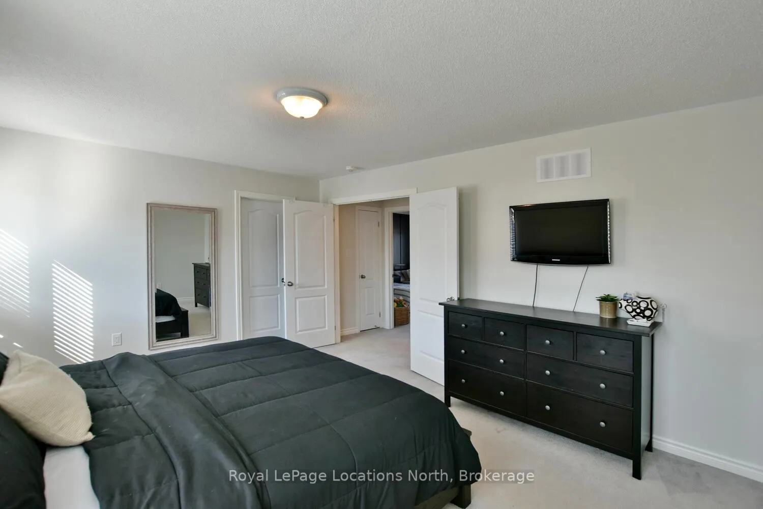 Photo 49 of 48 Mclean Avenue, Collingwood — HOMEH
