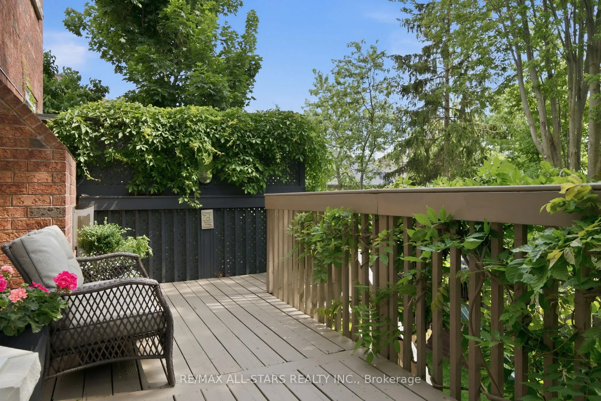 Photo 45 of 4 Dennis Drive, Ajax, Central West — HOMEH