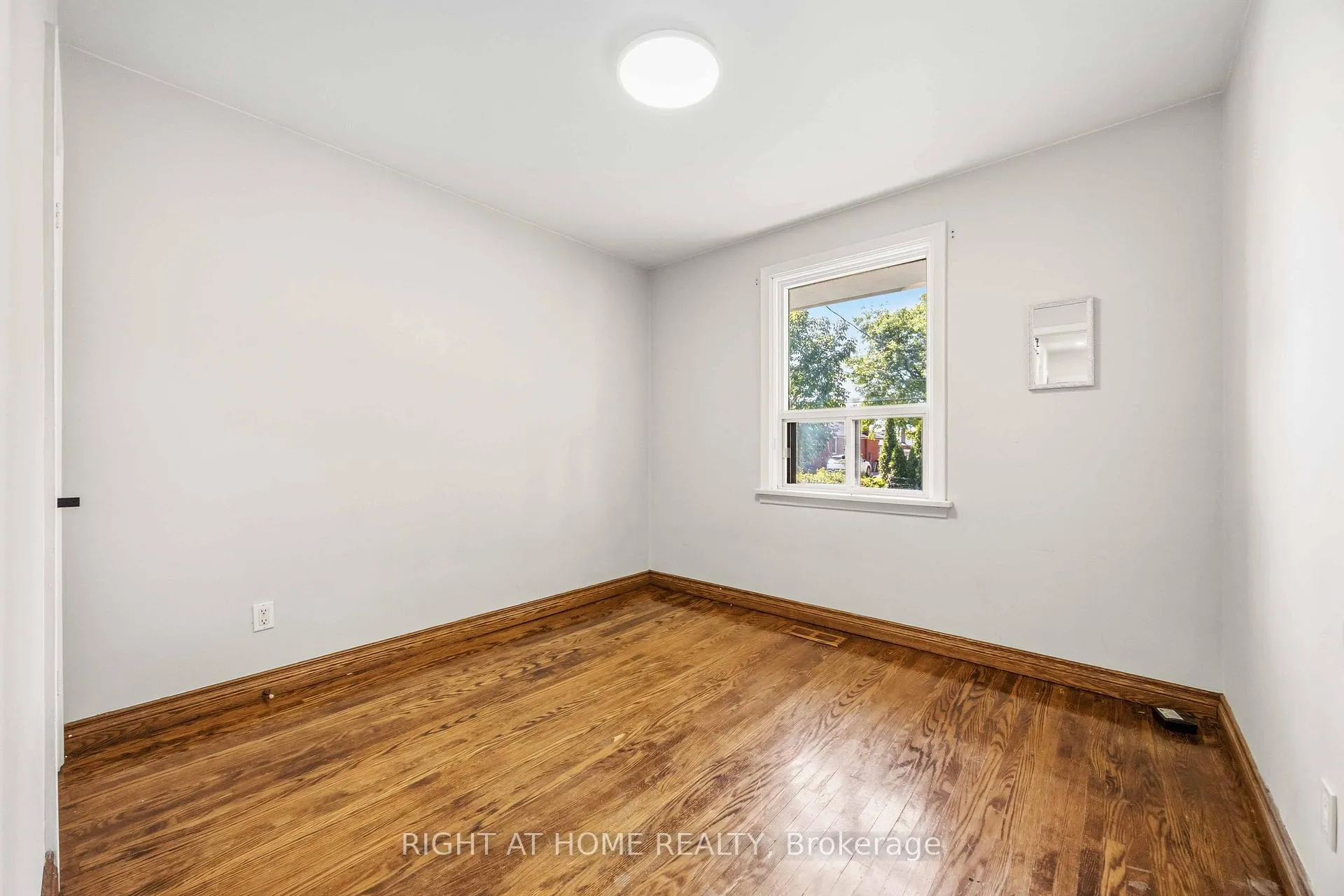 Photo 14 of 1 Mozart Avenue, Scarborough, Ionview — HOMEH